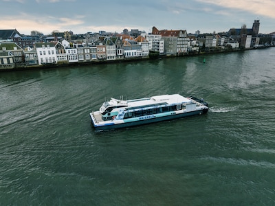 Deze waterbus werd gezien als hét transportmiddel van de toekomst, toen kwamen de problemen