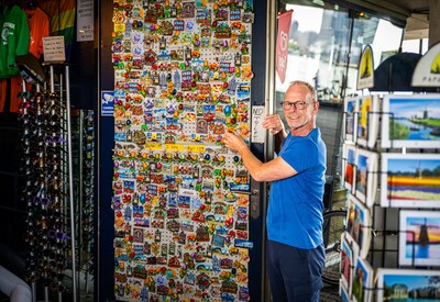 Rotterdamse souvenirs vliegen over de toonbank, één aandenken is al jaren populair