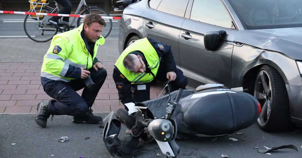 Persoon te water op Nieuweweg in Poeldijk