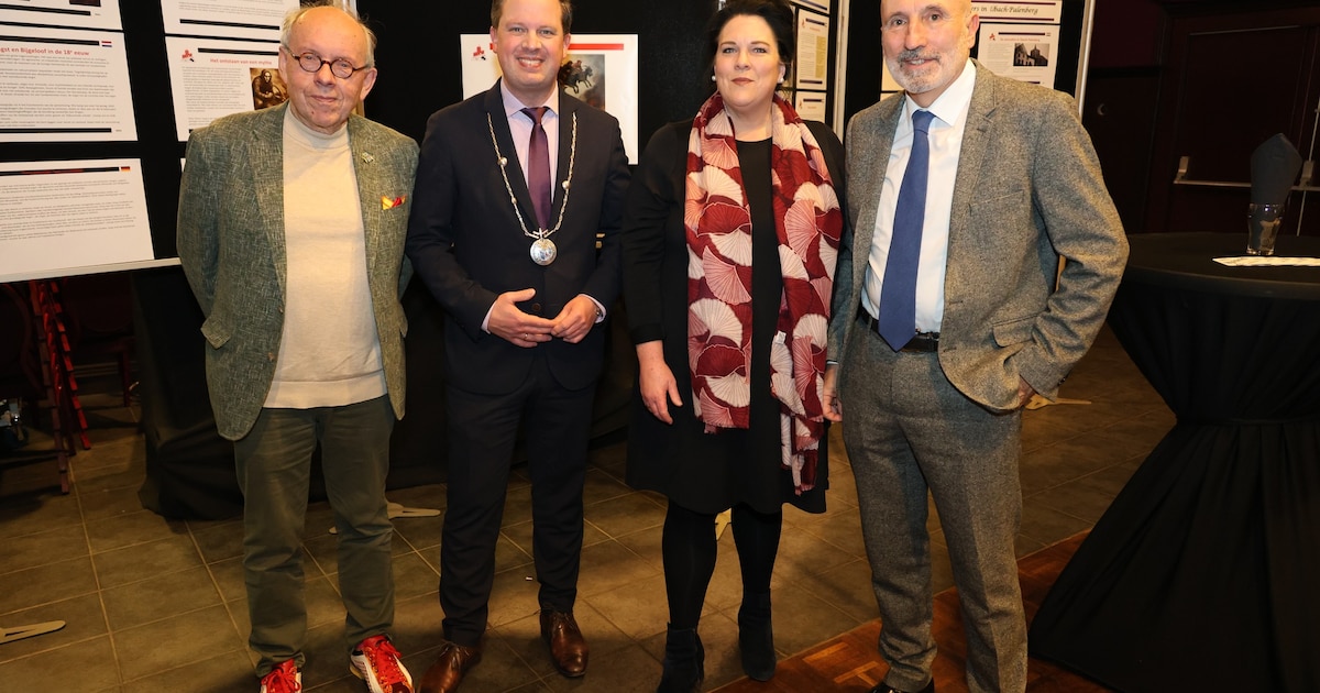 Landgraaf uitgeroepen tot Bokkenrijdersstad, vlag voortaan op 11 mei gehesen