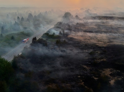 Enorme natuurbrand in Hoge Venen trekt toch naar Duitsland, dertig mensen geëvacueerd