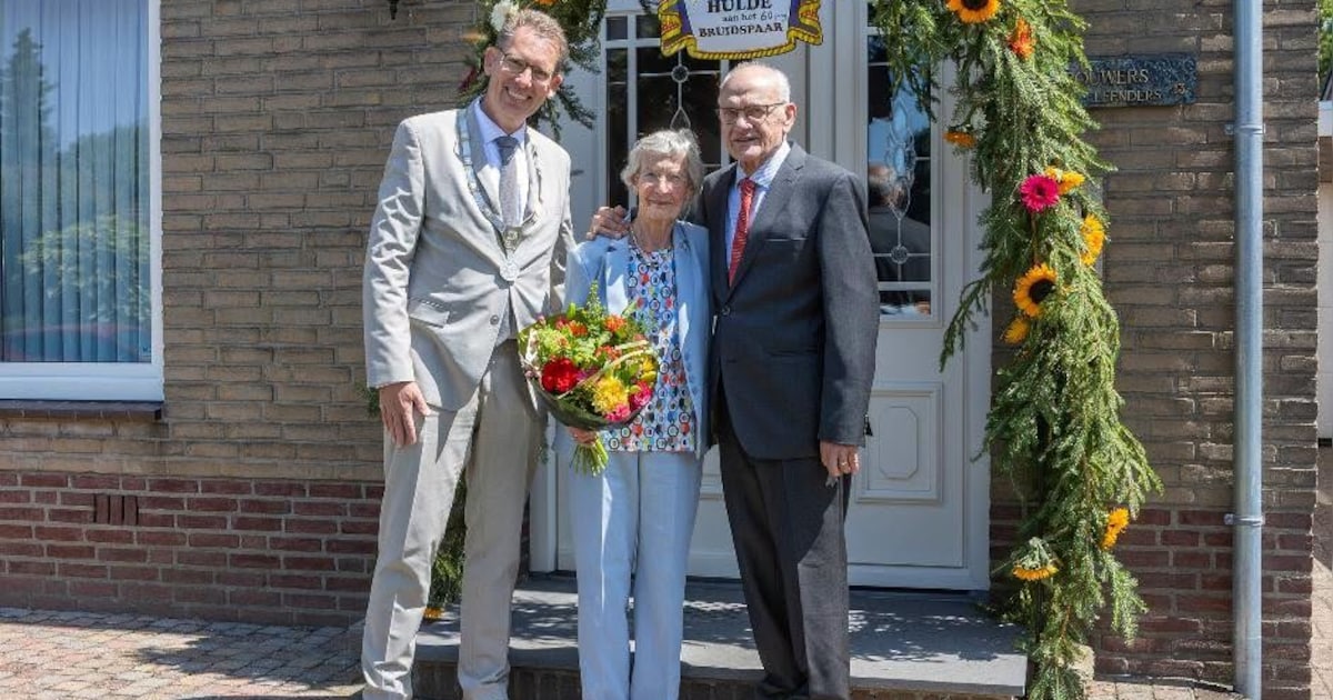 Echtpaar Brouwers-Leenders viert diamanten huwelijk in Gronsveld