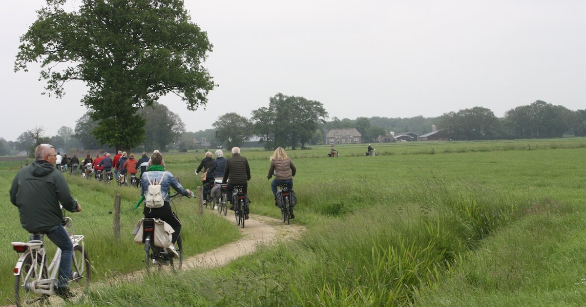 Senioren fietsen veilig mee in Gieten: tips en tocht vanaf De Brink | Aa en Hunze