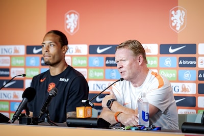 Koeman en Van Dijk blikken vooruit op WK: ‘Je land trots mak