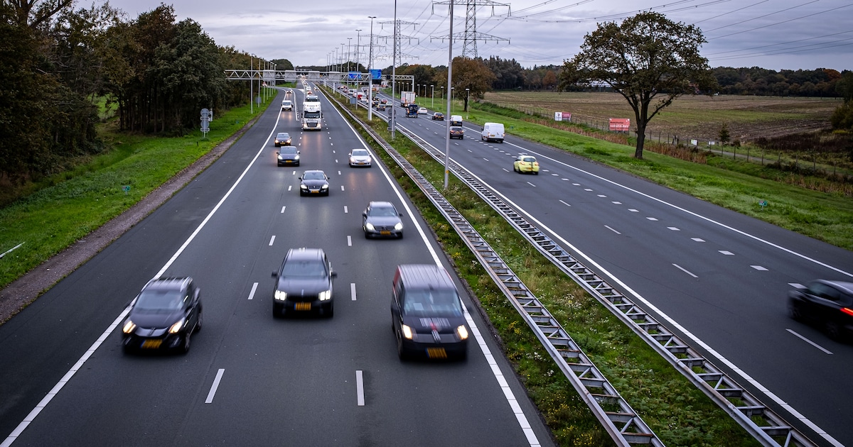 Ongeluk met vijf auto’s op A35, verkeer rijdt weer | 112 nieuws Borne