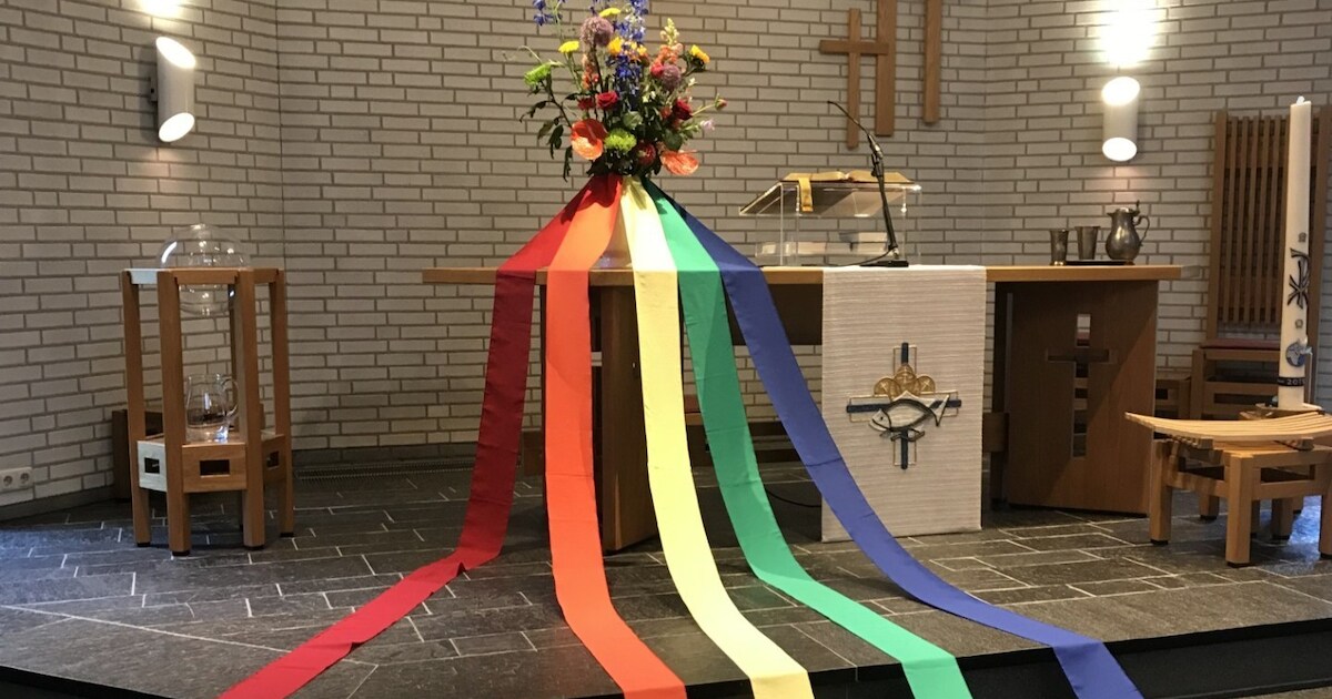 Speciale wake in kerk in Lexmond voor geweld tegen LHBTIQ+ mensen | Vijfheerenlanden