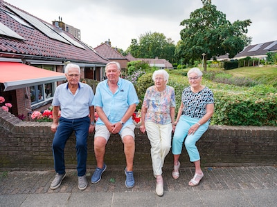 Geliefd ‘knarrenhofje’ moet wijken voor flats, tot verdriet van bejaarden: ‘Hoopte in kist weg te gaan’