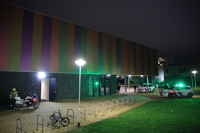 Mogelijk blijvende gehoorschade bij sporters na vuurwerkbom in sporthal