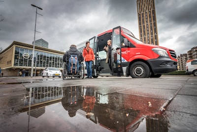 Flexbus in regio officieel terug van weggeweest; 83 haltes in dorpen en buitenwijken