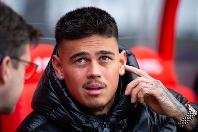 Willem II maanden zonder eerste doelman, Mees Hilgers traint na conflict en blessure weer mee bij FC Twente