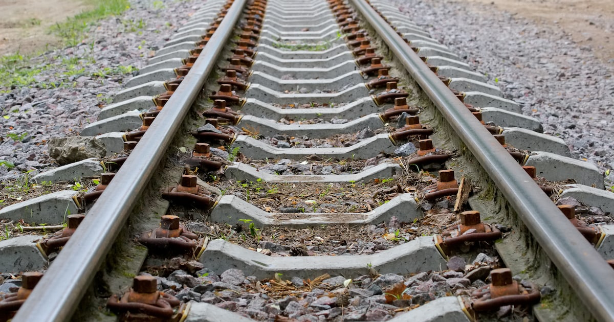 Spoor tussen Zuidhorn en Buitenpost krijgt nachtelijk onderhoud