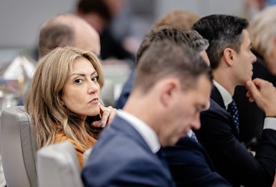 Partij onder vuur, beroerde polls, maar VVD-top predikt rust: dit speelt er achter de schermen