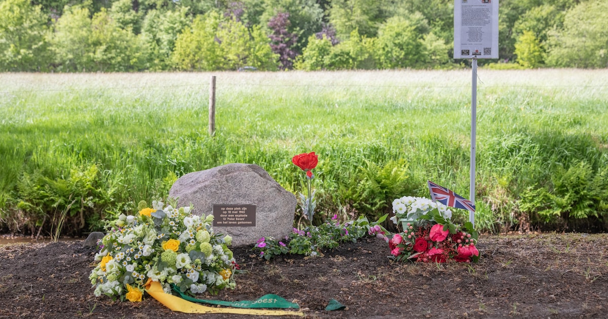 Gedenksteen voor omgekomen bevrijders van Soest onthuld
