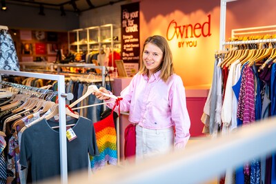 Jongeren omarmen tweedehands: leren jassen maken outfits uniek én duurzaam