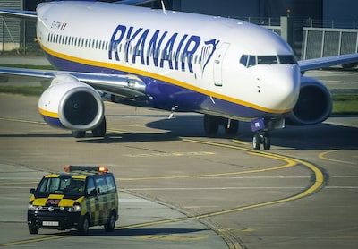 Ryanair flight makes emergency landing at Schiphol after pilot falls ill