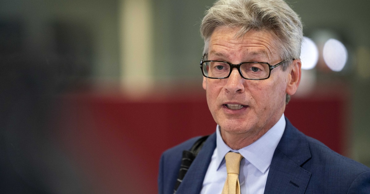 Burgemeester Bolsius van Amersfoort kondigt pensioen aan: ‘Door ziekte zag ik in dat het leven kwets