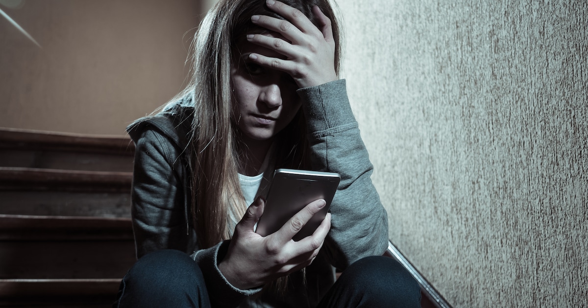 Man (64) opgepakt na ‘verleiden’ meisje (11) met kus: ‘Gaf briefje met telefoonnummer voor seksdoele