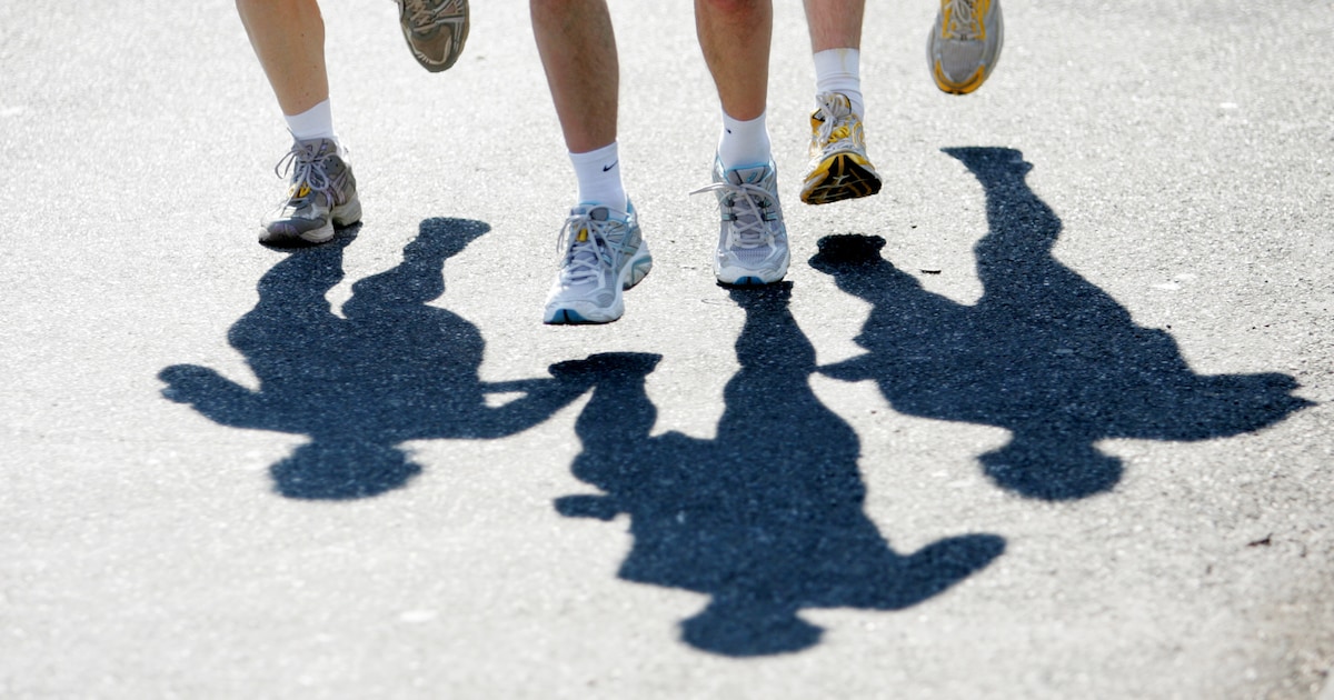 Sportieve viering van 750 jaar Beesel bij Zwembad De Bercken
