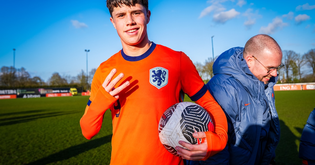NAC-talent schiet Oranje Onder 18 naar zege met hattrick