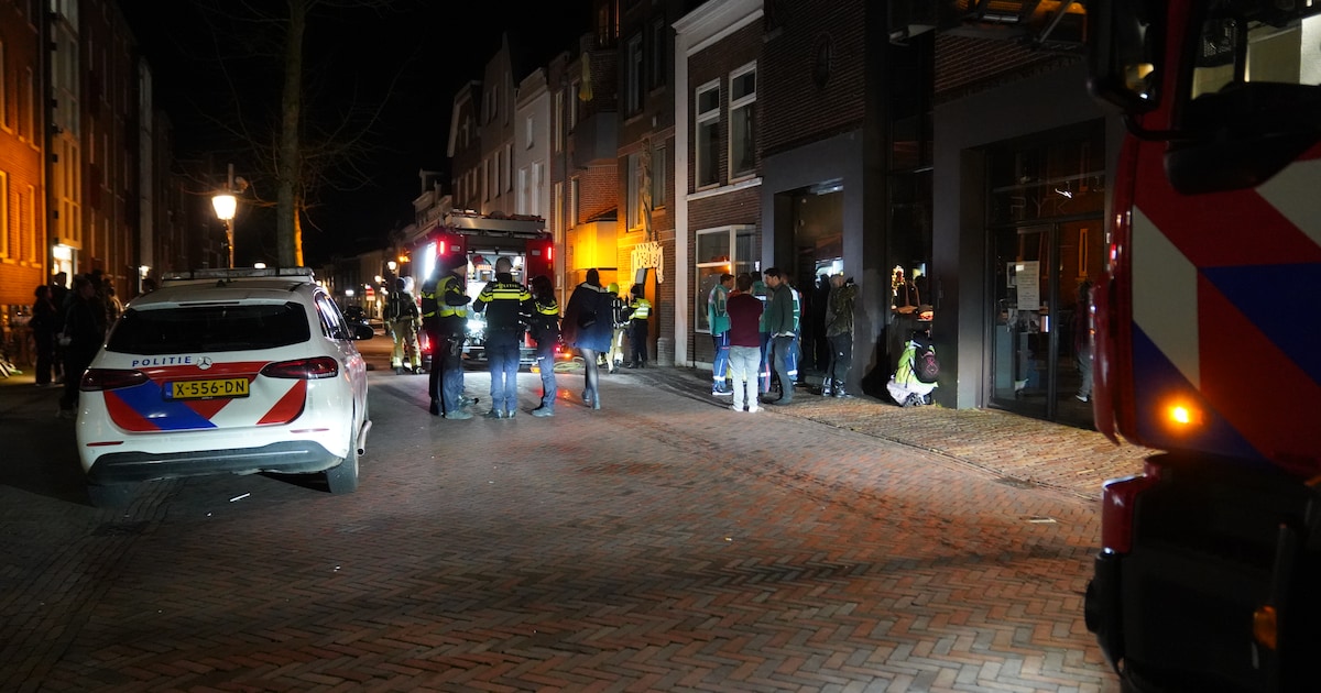 Twee keer in één nacht brand in appartement aan de Smedenstraat in Deventer