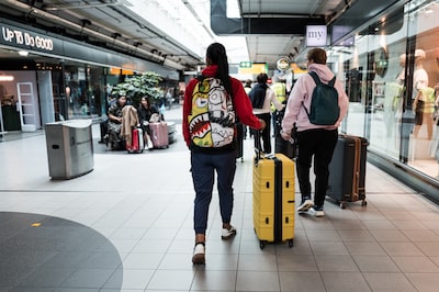 EU gives final approval to revised air passenger rights