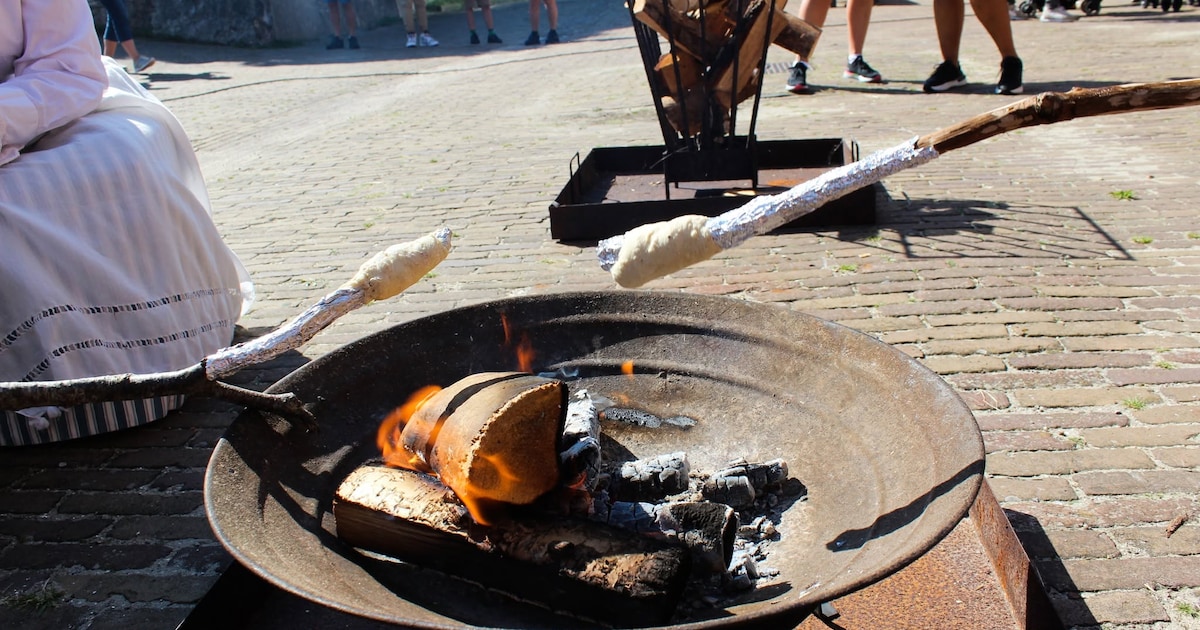 Fort Kijkduin zondag decor voor verhalen, boogschieten en koekjes versieren