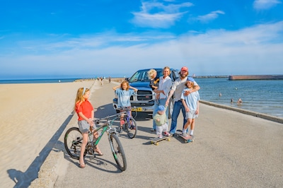 Met vijf kinderen en honderd hobby’s is oude Dodge Ram de perfecte avonturenbak voor Bob en familie
