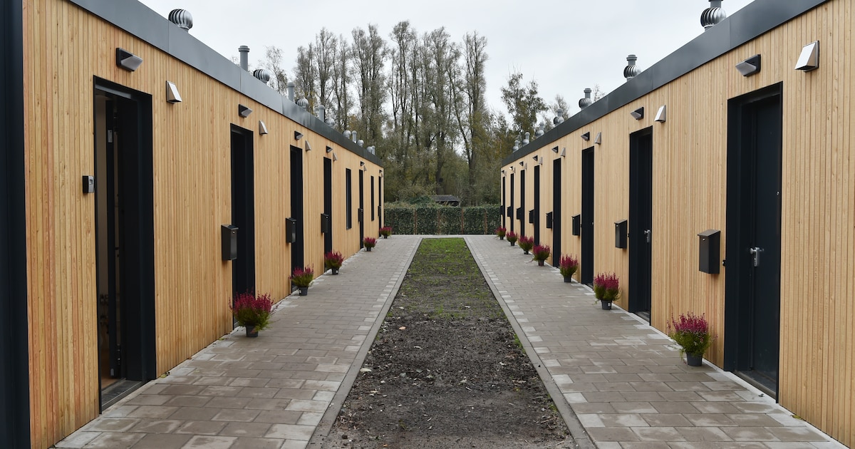 Oekraïense ontheemden krijgen tijdelijke woningen in Oostzaan