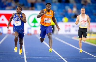 Elvis Afrifa komt in laatste meters net tekort voor bronzen medaille op de 100 meter