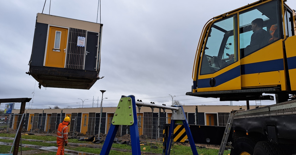 Woningen Sterappel op weg naar nieuwe bestemming in Noord-Holland