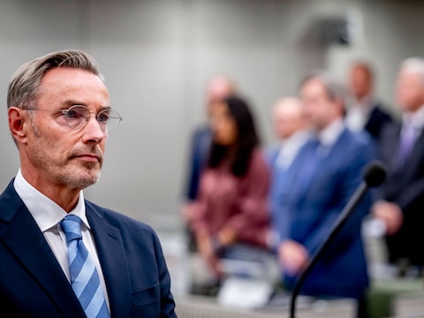 VVD-senator Cees van de Sanden tijdens zijn installatie op 24 september 2024.