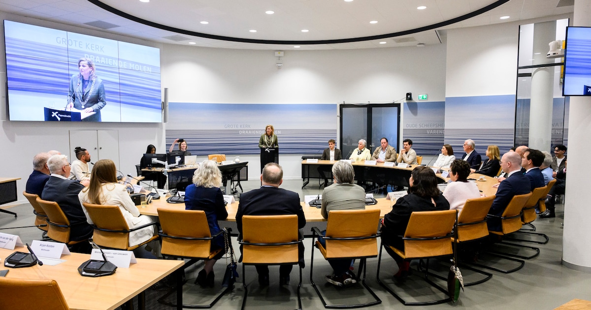 PVV doorbreekt mediastilte: ‘We zijn uitgespeeld om coalitie te vormen’
