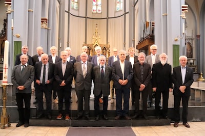 Gregoriaans koor Sint Andries Nuenen viert vijftigjarig bestaan