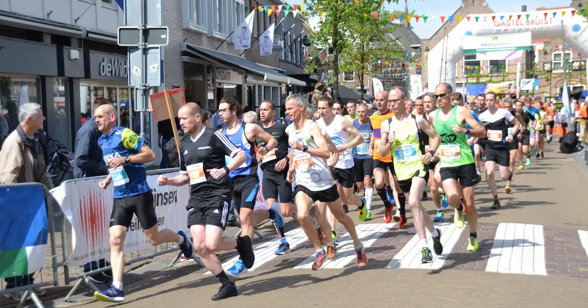 Al veertig jaar hardlopen tijdens Gastelse Vlietloop: ‘Editie met hoog reüniegehalte’