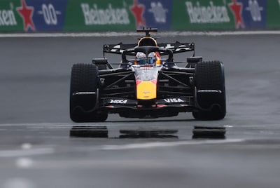 Circuit is opgedroogd na regenbui, Verstappen begint op softs vanaf zevende plaats