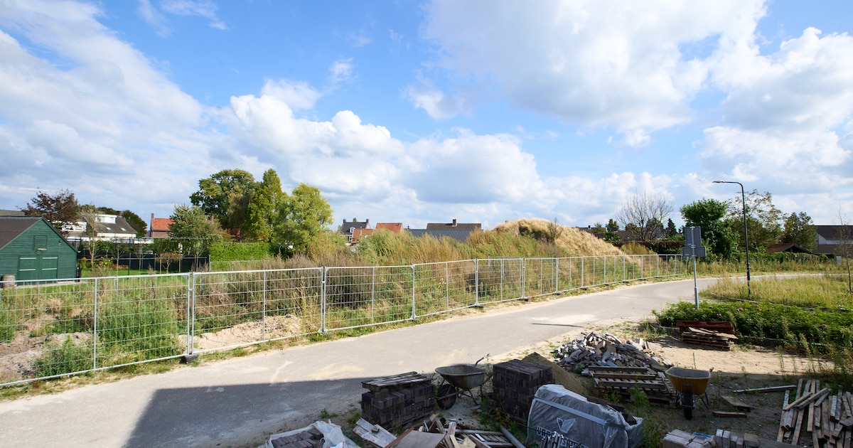 Wilco uit Vlierden blijft zich verzetten tegen bouwplan: ‘Ik wil garanties voordat mijn tuin verdrin