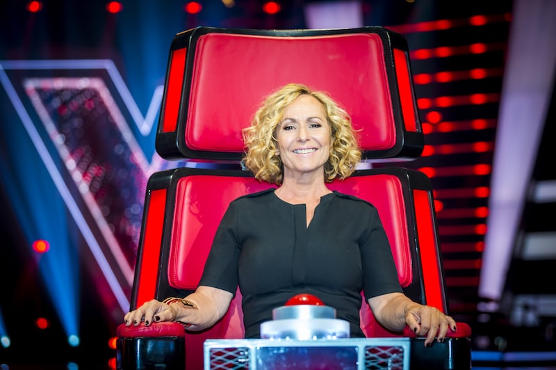 Angela Groothuizen neemt contact op met deelnemers The Voice | Show | AD.nl