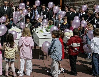 Justitie wil einde aan tbs van man die vrouw en dochtertjes vermoordde: ‘Hij is niet meer ziek’
