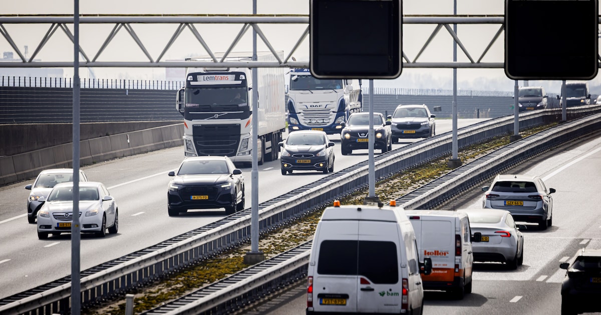 Europa dringt aan: Brandstofverbruik dalen, accijnzen blijven - financiën news from Algemeen Dagblad