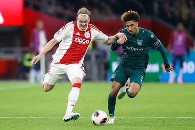 LIVE eredivisie | Ajax koerst af op nieuw puntenverlies, debutant Adingra en toptalent Ouazane krijgen halfuur speeltijd