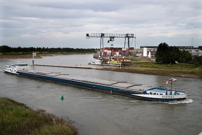 Grote impact nu schepen meer dan 100 kilometer moeten omvaren vanwege eenrichtingsverkeer op IJssel