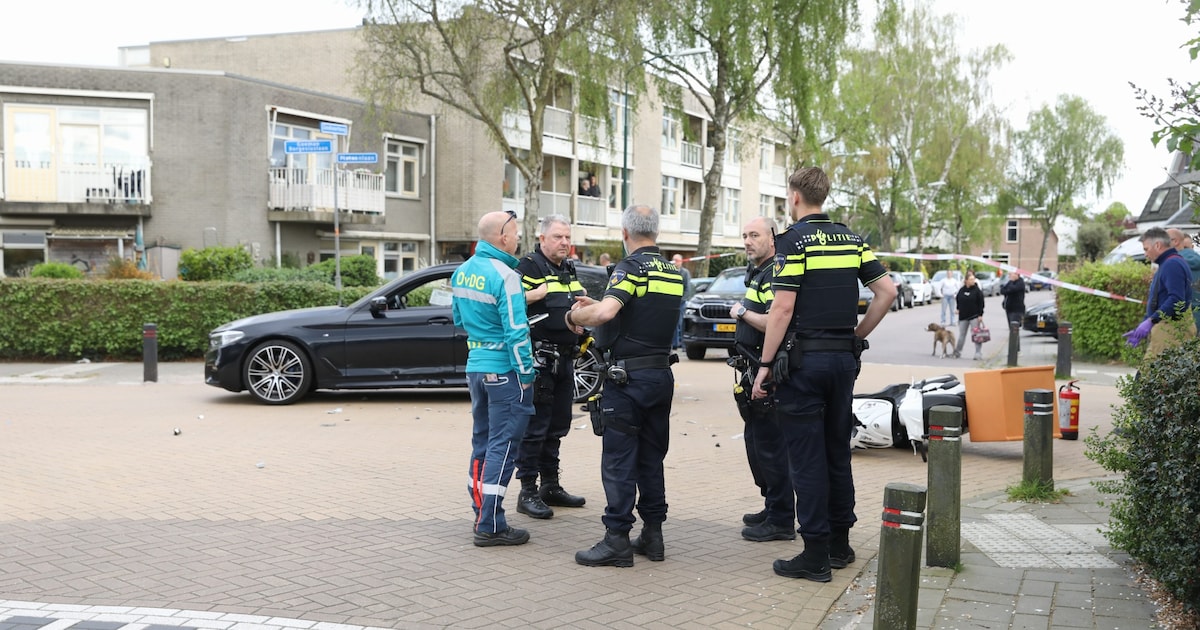 Scooterrijder gereanimeerd na botsing op de Plataanlaan in Baarn
