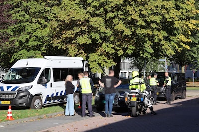 Grote controle door politie en Belastingdienst in Waalwijk, bestuurders betrapt op rijden onder invl