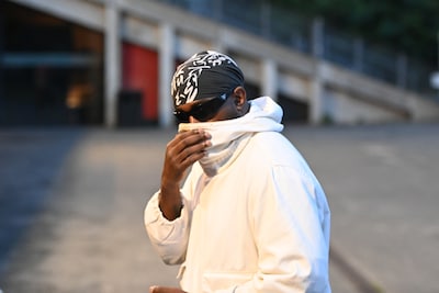 Verwarring rond kort geding Kanye West dat zo begint: omstreden rapper gespot in Amsterdams hotel