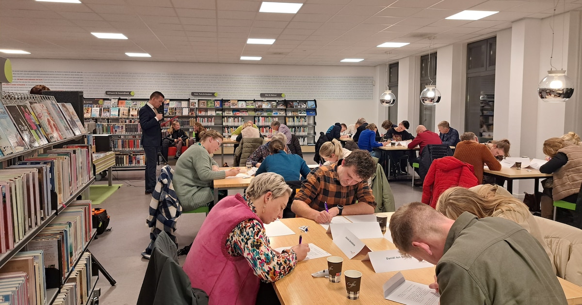 Groot Dictee der Nederlandse Taal komt naar bibliotheek Gorredijk, Wolvega en Oosterwolde