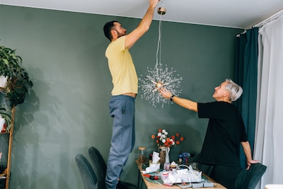 Onderschat het belang van licht in huis niet: ‘Doet echt mee in je interieur’