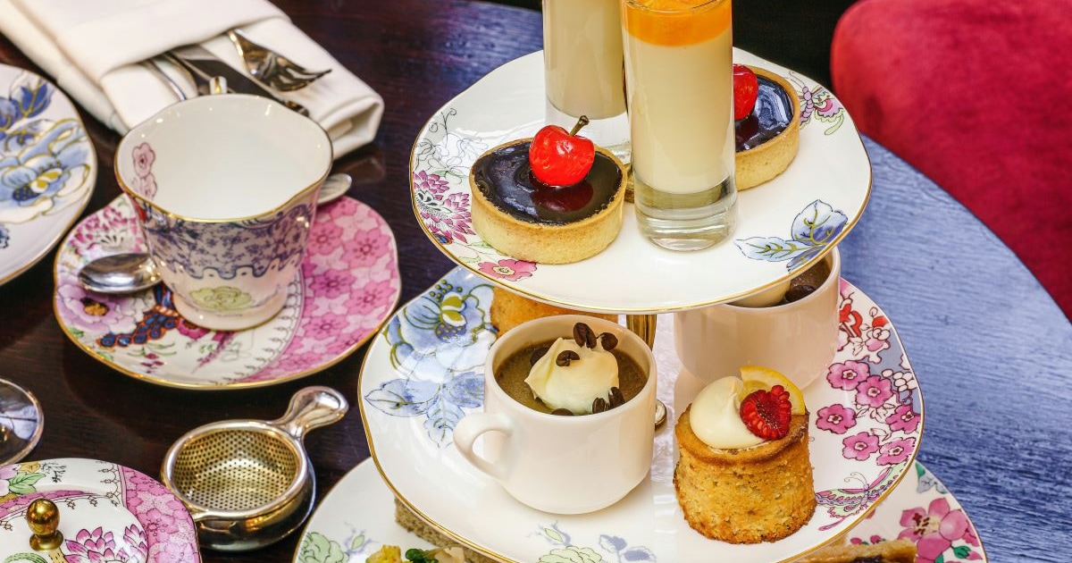 Fan van Engelse boeken en series? Ontmoet andere liefhebbers tijdens high tea