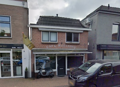 Gezien op Funda: wonen in een voormalig café in Harmelen