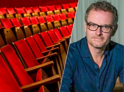 Theaters cancelen omstreden cabaretier, maar bij deze zaal zijn nog maar vijf kaarten over voor zijn