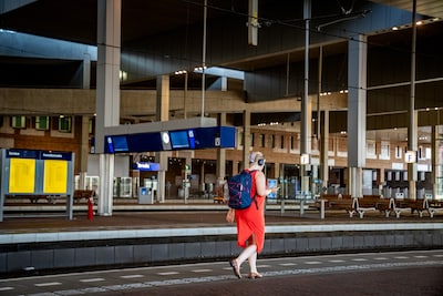 FNV kondigt landelijke 24-uursstaking aan in openbaar vervoer op 9 september om kabinetsplannen
